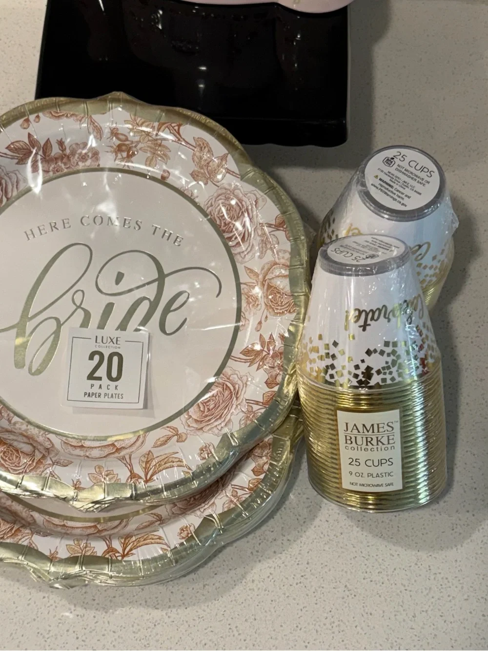 Luxe 'Here Comes the Bride' Gold & White Party Plates and Cups Set